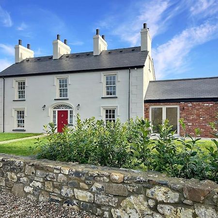 פורטראש The Farmhouse At Corrstown Village מראה חיצוני תמונה